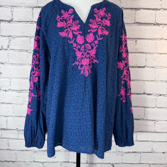 Lilly Pulitzer Coretta Navy Tunic Top Pink Embroidery Long Sleeved Size Large - Picture 2 of 11